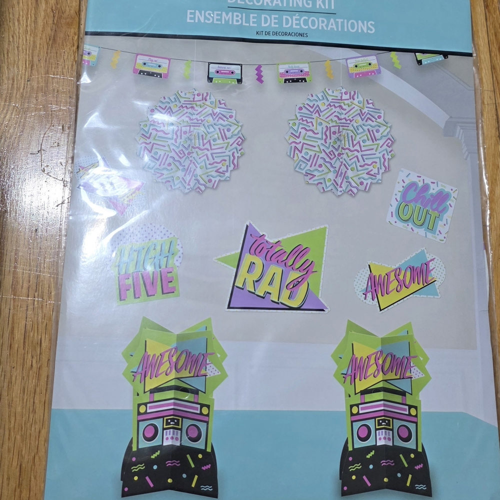 Chic Colorful Banner Set - Picture 3 of 8